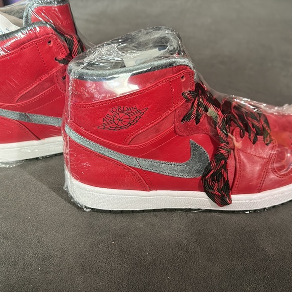 Nike Air Jordan 1 Gucci New Sz10.5 - Picture 3 of 7